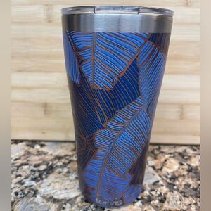 New Tervis 20oz Stainless steel “ NAVY BANANA PALMS “